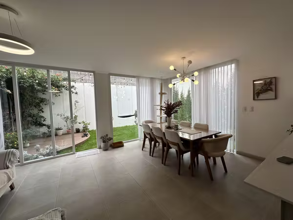 ALQUILER DE HERMOSA CASA EN CONDOMINIO LA ARBOLEDA