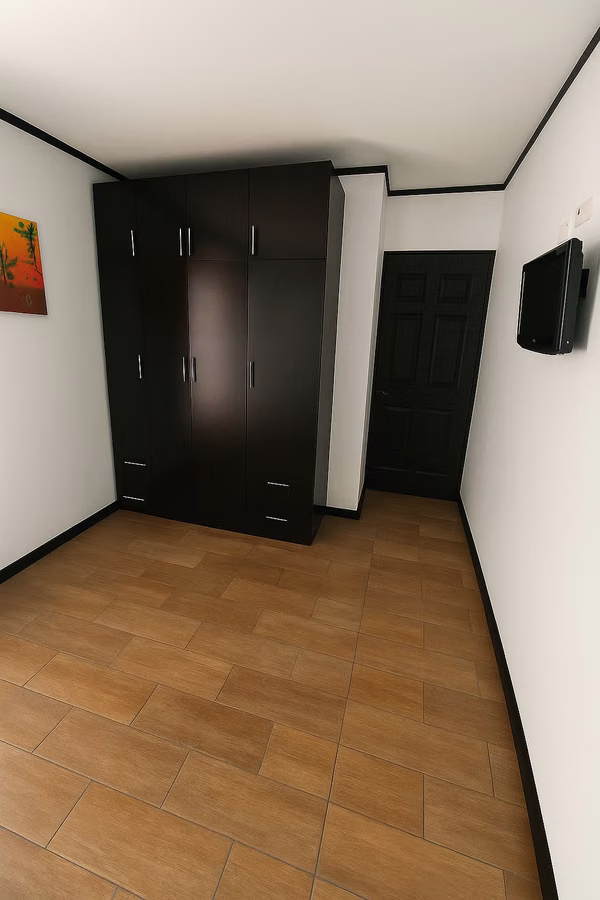 Venta Casa Condominio Los Colegios Moravia San José