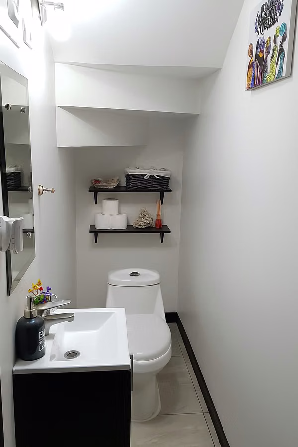 Venta Casa Condominio Los Colegios Moravia San José