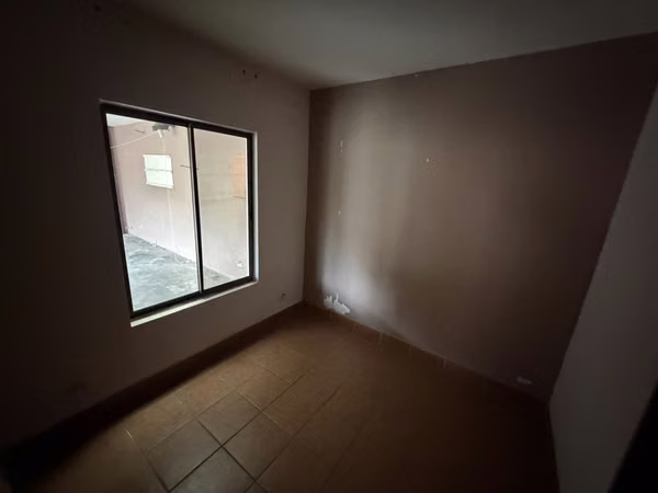 SE VENDE AMPLIA CASA EN LOMAS DE CARIARI -  HEREDIA