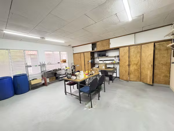 ALQUILER DE PROPIEDAD COMERCIAL EN SANTA ANA — TERRENO DE 2,510 M² CON USO DE SUELO MIXTO
