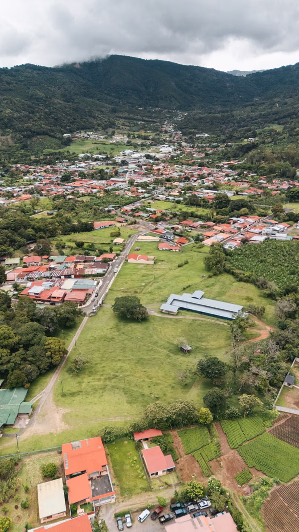 Lote Plano y Céntrico de 1.363 m² – Santa María de Dota