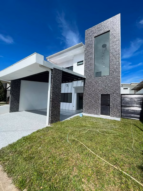 ALQUILER DE CASA EN CONDOMINIO EN GRECIA ALAJUELA COSTA RICA