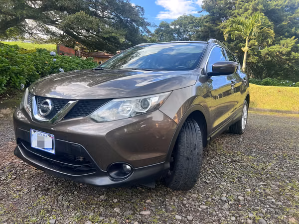 NISSAN QASHQAI  ,UNICO dueño desde agencia, listo para traspaso1