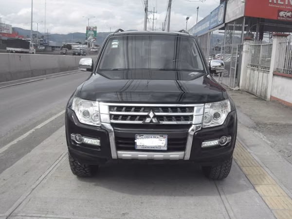 Mitsubishi Montero GLS 2016 Diesel