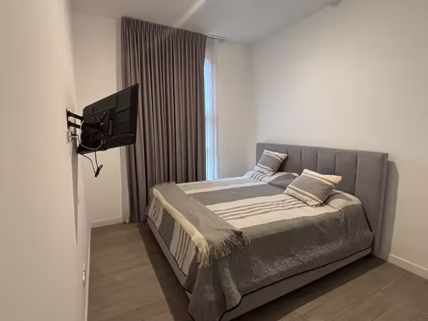 Apartamento Amoblado en Alquiler – Torre 984