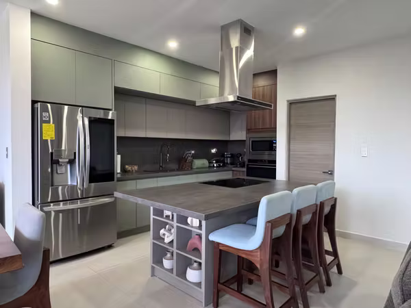 Casa Moderna en Venta en Exclusivo Condominio en Grecia