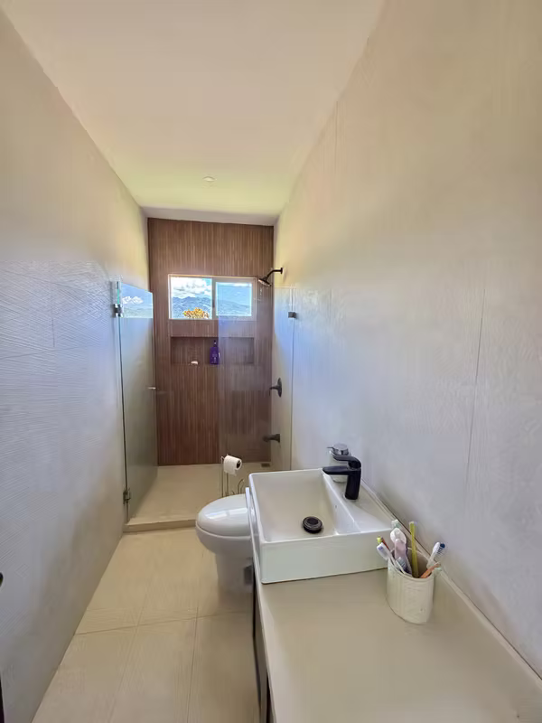 Casa en Venta 1 Piso - Residencial Los Reyes