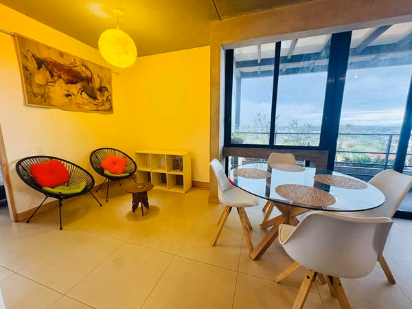 ALQUILER DE APARTAMENTO AMUEBLADO EN EL COYOL, ALAJUELA — CONDOMINIO QALMA