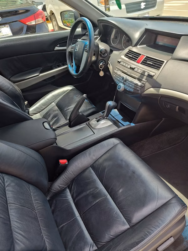Honda Accord V6 3.5L 2011 Km 194,000