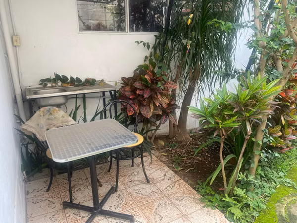 Un piso amueblado, seguro ytranquilo. Cerca de Ucimed
