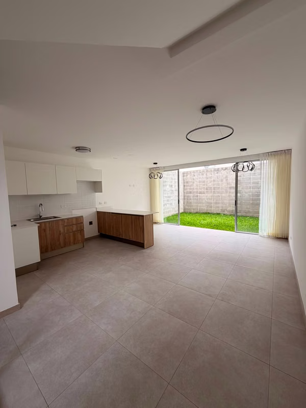 House for rent in a gated community in Santo Domingo | 2 bedrooms | 2 parking spaces