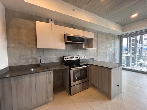 Modern Studio for Sale in Rohrmoser, Nunciatura | Prime Location ID 26500