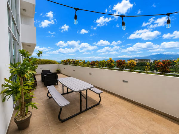 Apartamento en Venta en Condominio Torre Roble Sabana