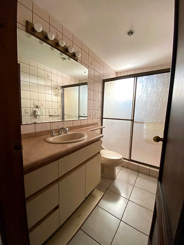 Apartamento 3 Hab. + Servicio en Venta | Bello Horizonte, Escazú