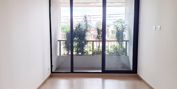 Alquiler Apartamento 2 Hab con Línea Blanca en Barrio Escalante (CT)