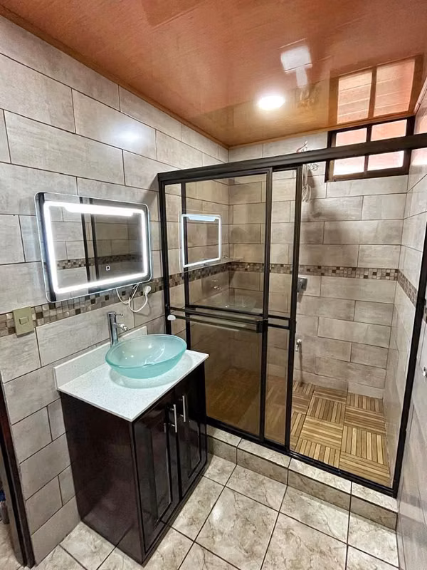 House for Sale in Alajuela!