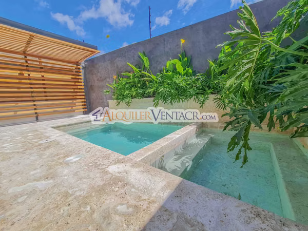 LUJOSA CASA AMUEBLADA DE 406 M2 CON PISCINA PROPIA EN JABONCILLOS