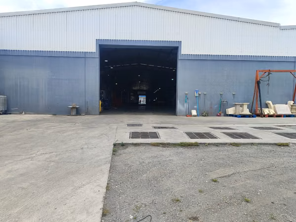 Se vende bodega en San Sebastián