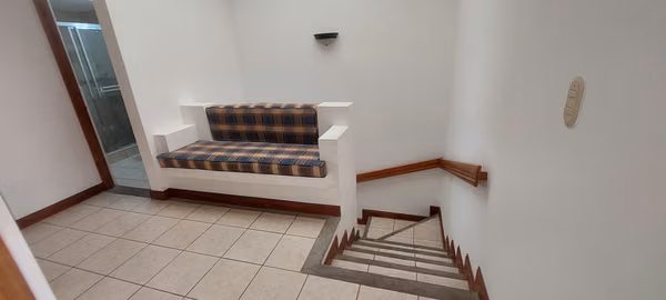 Se vende Casa en Condominio,  Pinares Curridabat