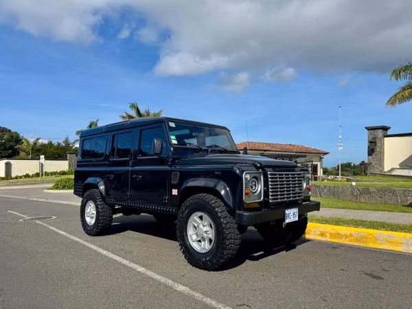 Land Rover DEFENDER 110