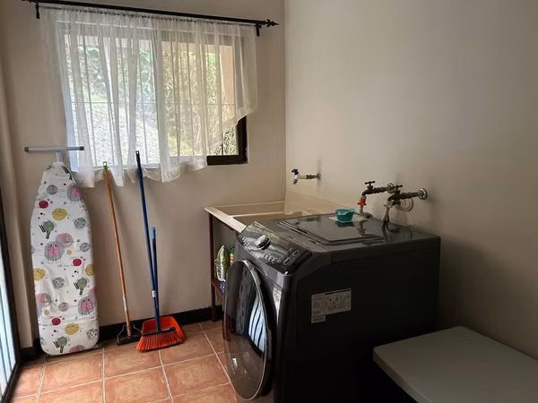 Apartamento Amueblado/Sin Amueblar de 2 Habit. Ciudad Colón.