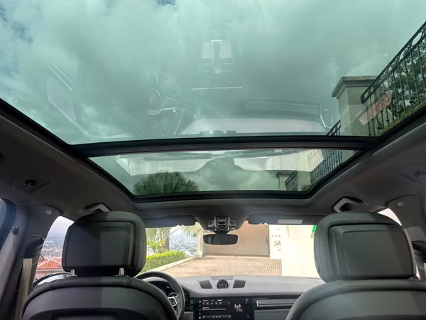 PORSCHE CAYENNE E-HYBRID PLATINUM EDITION