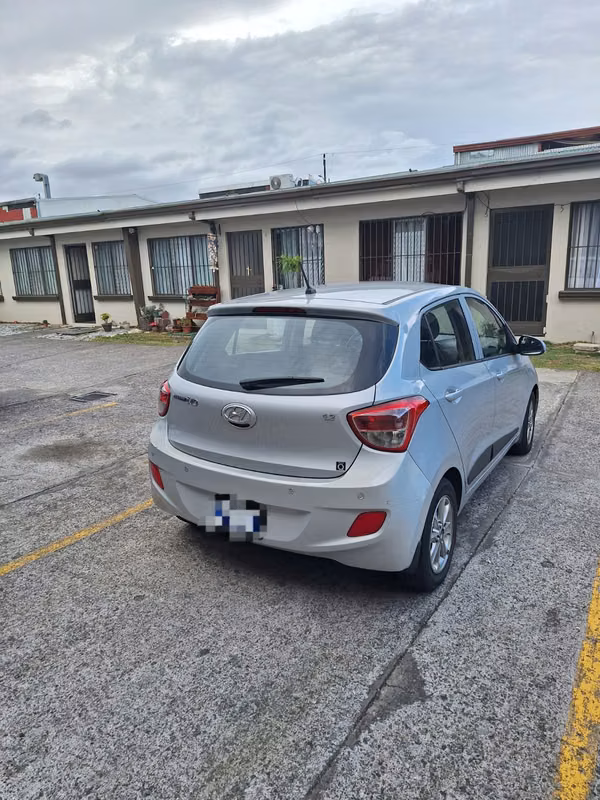 Carro Hyundai Grand i10
