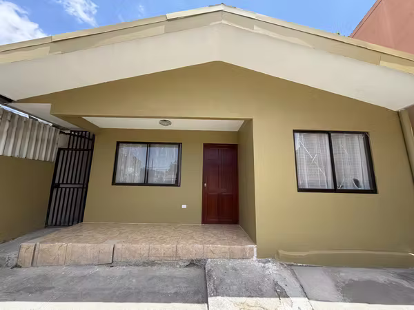 San Pedro / Spacious Areas / Parking / Near Bus Stops