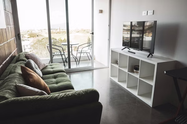 Luxurious third floor apartment in building in Sabana Norte