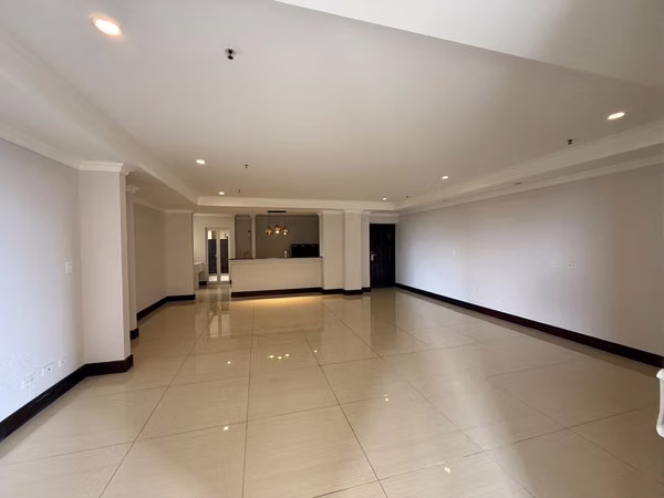 Alquiler apartamento en Torres del Lago, Sabana Sur | 2 habitaciones | 138 m² | $1.800