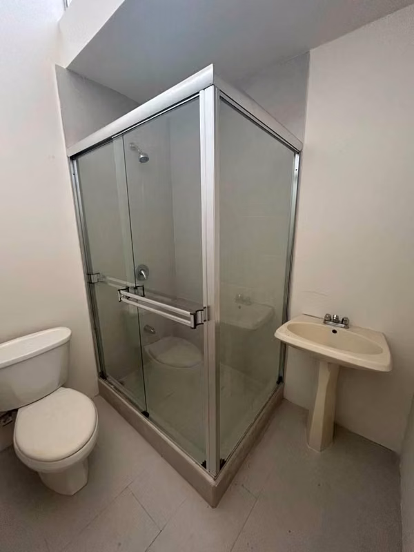 CASA EN VENTA EN CONDOMINIO MONTES DE OCA