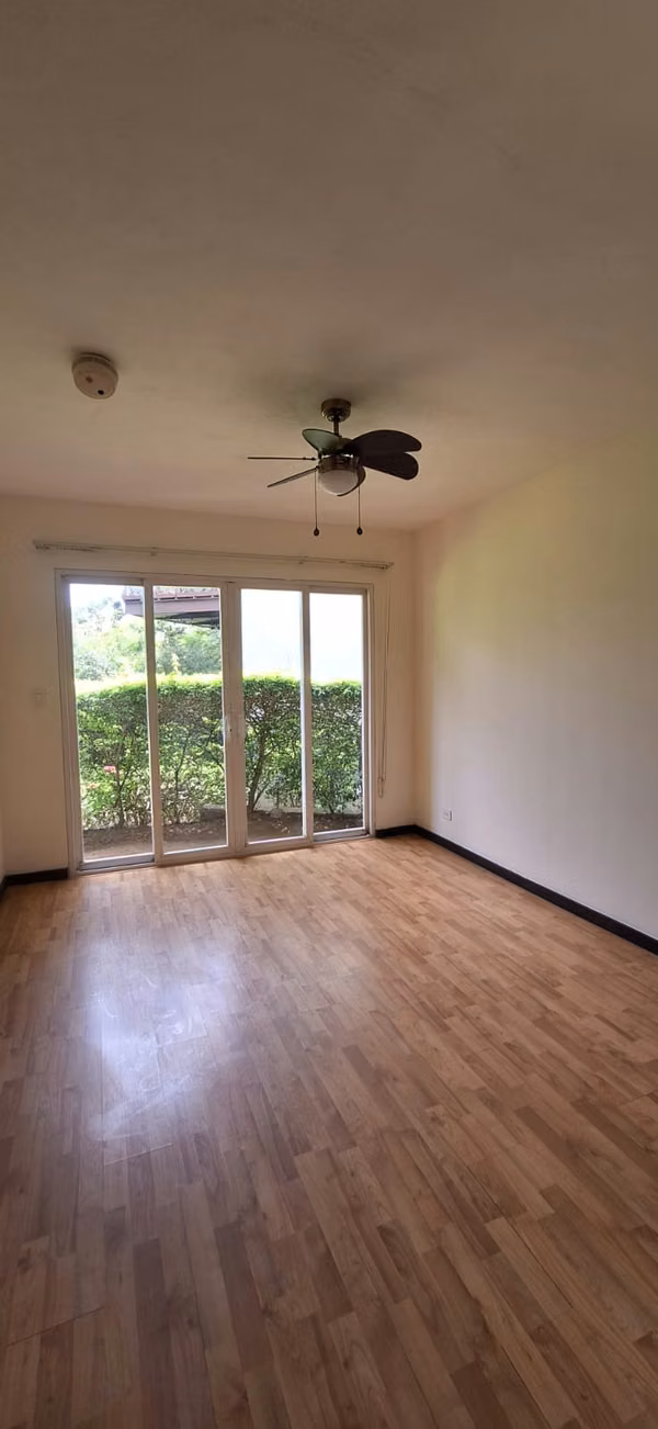 Se Alquila Bello Apartamento en 1er Piso San Nicolas de Bari