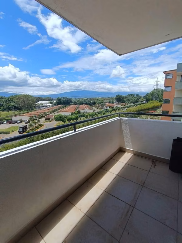Lindo Aparamento con vista a  las montañas