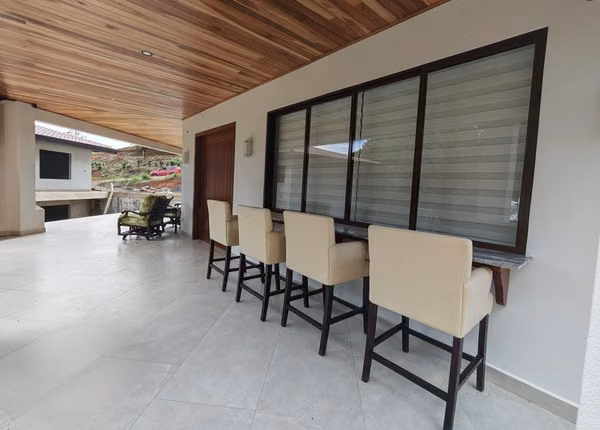 Casa Laurel | Alquiler a largo plazo en San Ramón, Alajuela