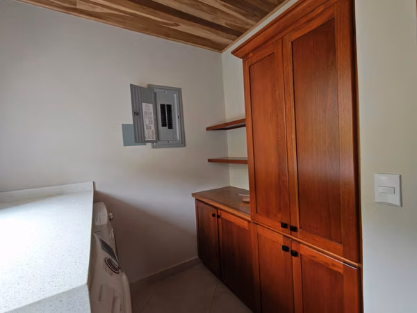 Casa Laurel | Alquiler a largo plazo en San Ramón, Alajuela