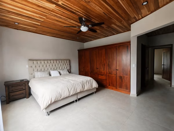 Casa Laurel | Alquiler a largo plazo en San Ramón, Alajuela