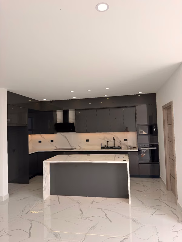 Casa independiente para estrenar en San Rafael de Alajuela con amplio jardín