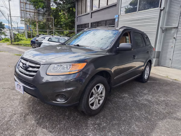 Hyundai Santa Fe 4x4 con Gas año 2010