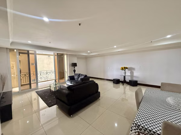 APARTAMENTO AMUEBLADO ALQUILER TORRES DEL LAGO SABANA 2 HABITACIONES JV577