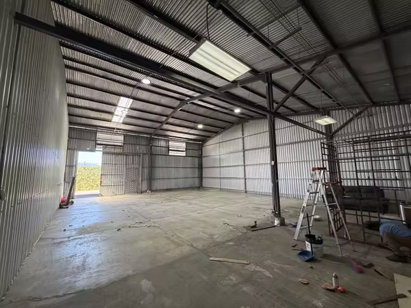 Santa Ana Rental Bodega Commercial Condo 200m2