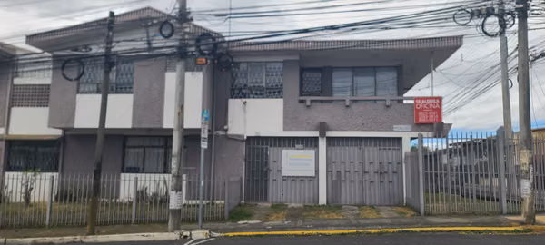 154 m2 House for Office in San Pedro Center