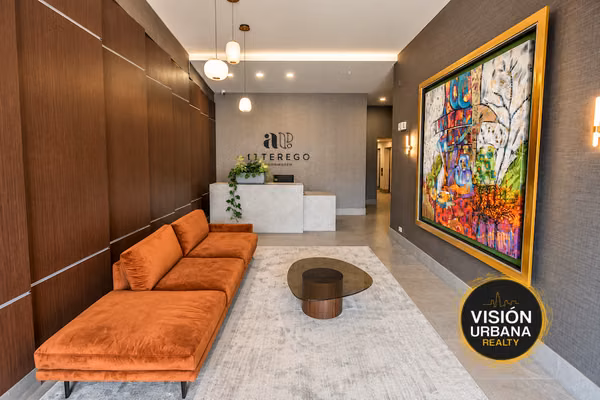 Apartamento de 3 Habitaciones con Línea Blanca en Alterego