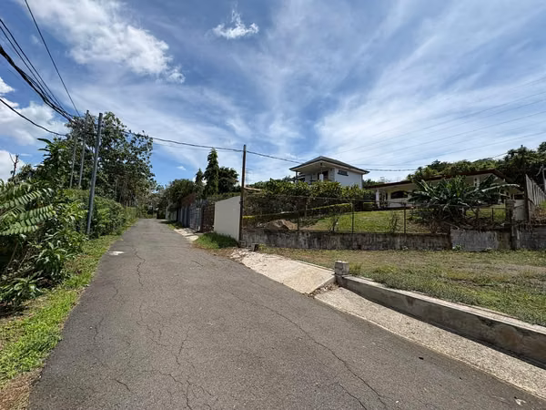 Lotes en Atenas, Santa Eulalia 326m2 y 700m2