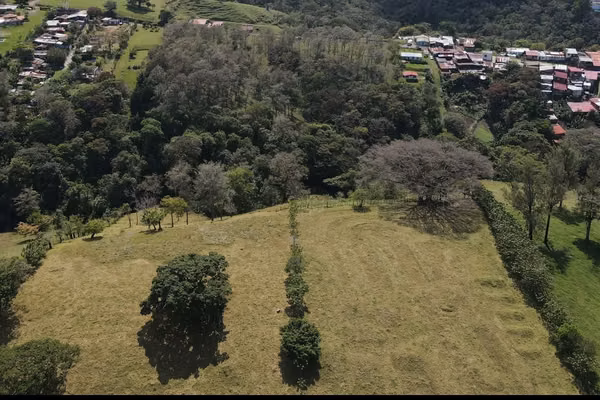 Terreno con dos frentes Vista de Mar Goicoechea 4.8 hectáreas
