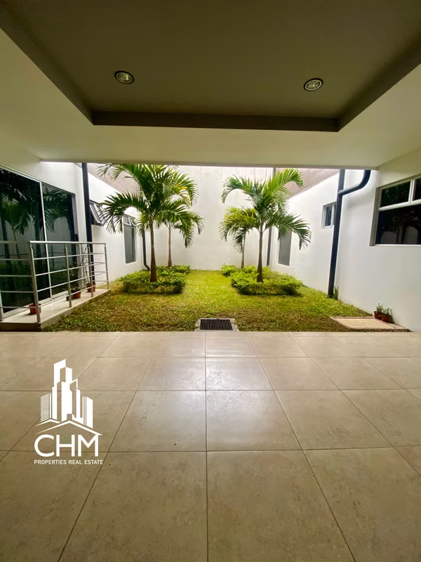 ALQUILER DE ESPECTACULAR APARTAMENTO-ROHRMOSER-NUNCIATURA-EN EDIFICIO