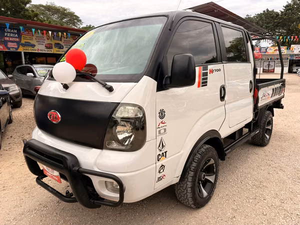 KIA K2700 II DLX-2006-MANUAL-CAJA 5TA-4X4- 8.975.000