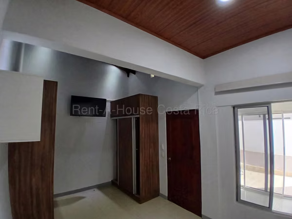 Casa en Venta, 312 m2, en Condominio ,  Grecia de Alajuela