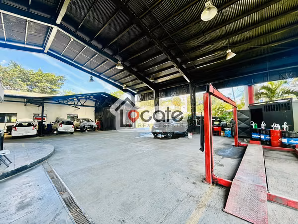 Alquiler de Plantel con Bodega Uso Mixto, Heredia Ulloa