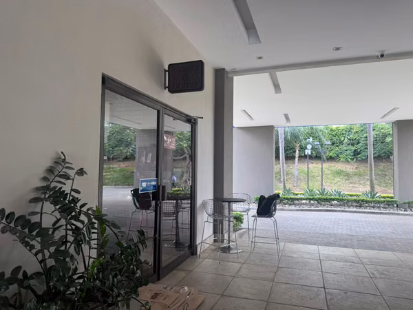 Alquiler apto 1 habitación con línea blanca Parques del Sol, Santa Ana
